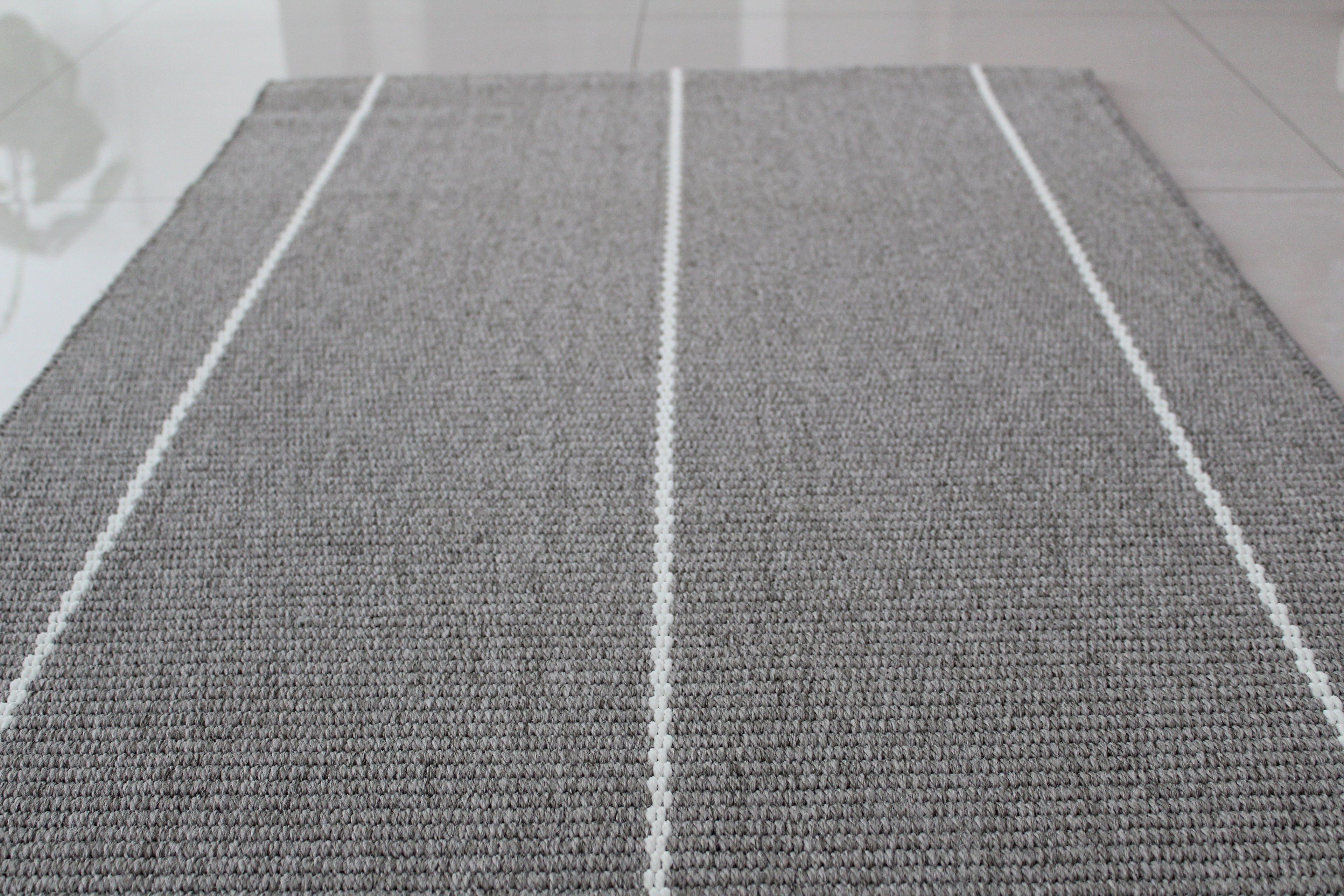 FINLAND Gray/MilkyWhite - RUGit